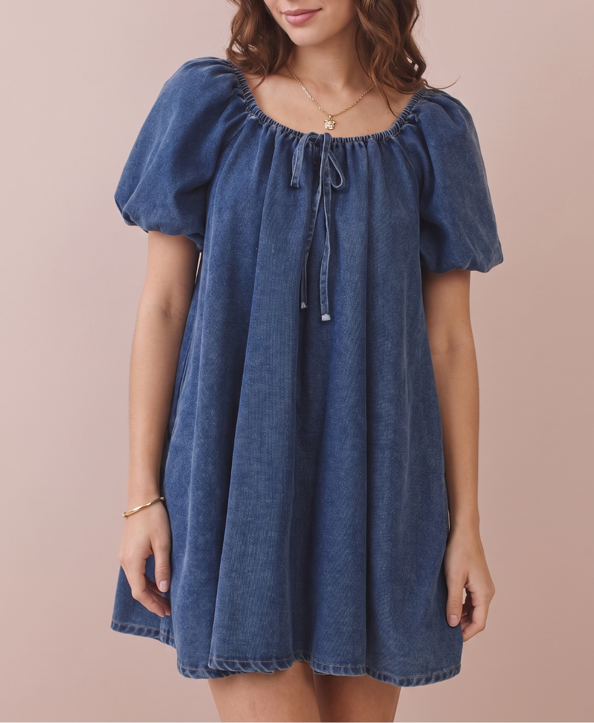 Robe courte Laurel à manches bouffantes